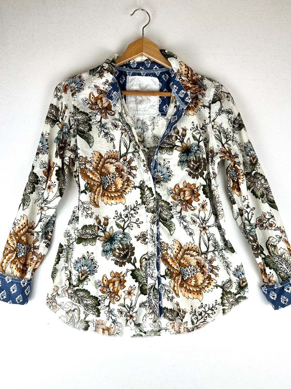 Cino Trellis Button Down Floral Shirt Boho